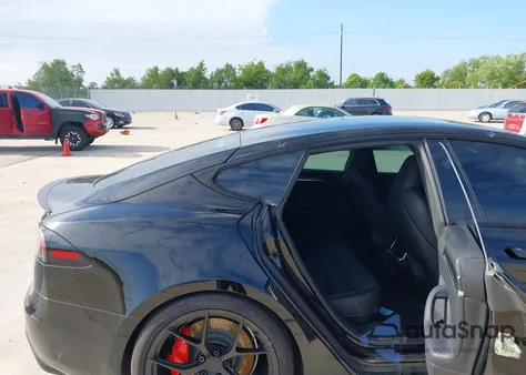 2023 Tesla Model S from USA, damaged, VIN 5YJSA1E64PF518519